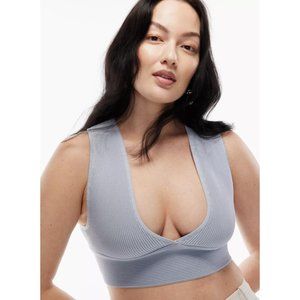 Babaton Aritzia Blue Sculpt Knit Deep V-Neck Stretchy Ribbed Cropped Tank Top